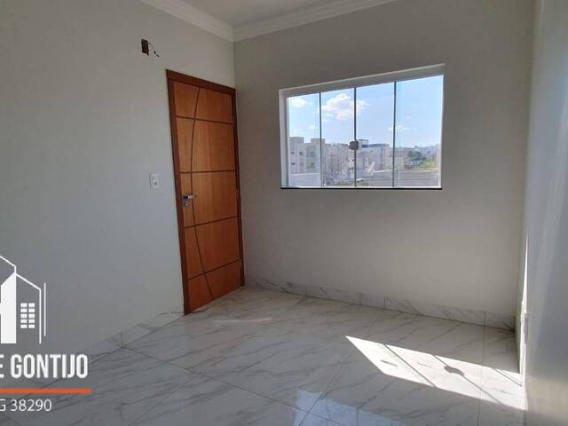 Apartamento para Venda em Patos de Minas - 5