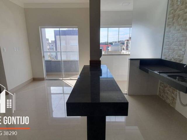 #10 - Apartamento para Venda em Patos de Minas - MG - 2
