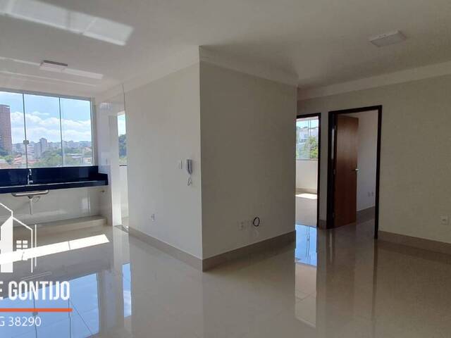 #11 - Apartamento para Venda em Patos de Minas - MG - 1