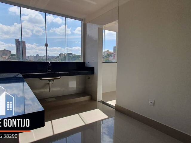 #11 - Apartamento para Venda em Patos de Minas - MG - 2