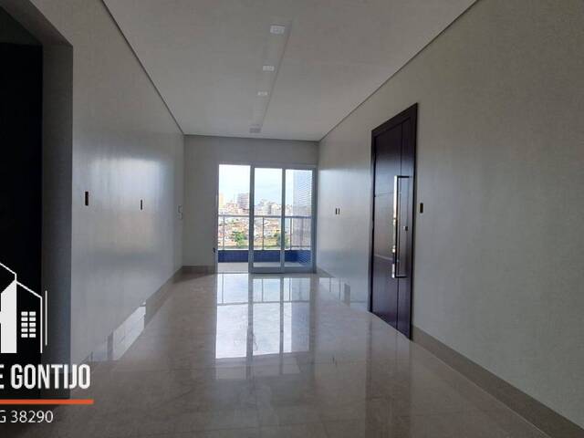 Apartamento para Venda em Patos de Minas - 5