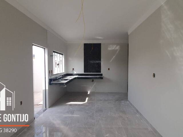 #7 - Apartamento para Venda em Patos de Minas - MG - 3