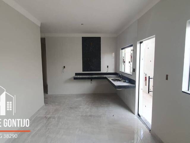 #44 - Apartamento para Venda em Patos de Minas - MG - 1