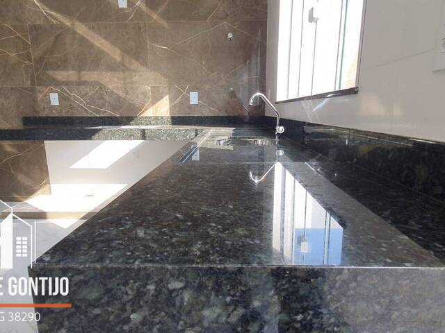 #79 - Apartamento para Venda em Patos de Minas - MG - 2