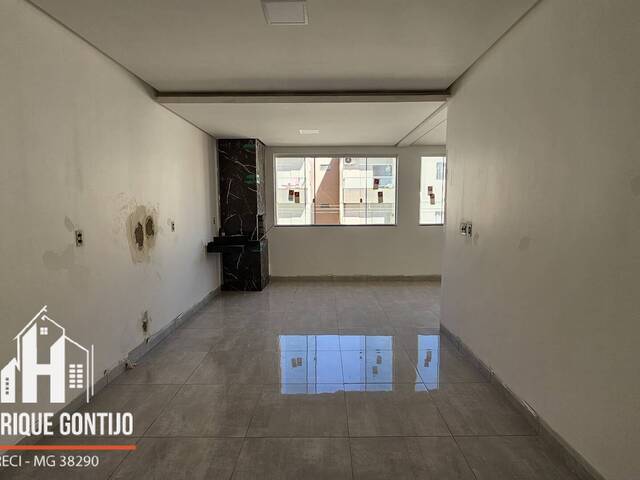 #167 - Apartamento para Venda em Patos de Minas - MG - 2