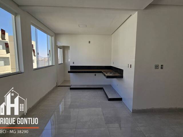 #167 - Apartamento para Venda em Patos de Minas - MG - 3