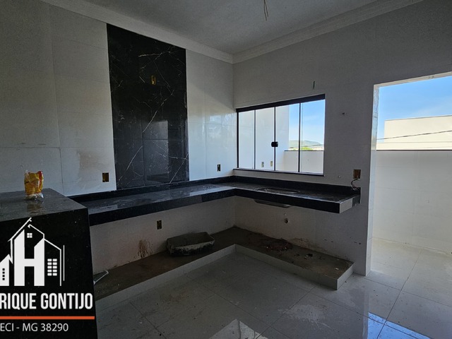 #171 - Apartamento para Venda em Patos de Minas - MG - 3