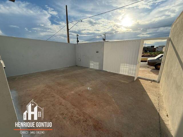 #190 - Casa para Venda em Patos de Minas - MG - 3