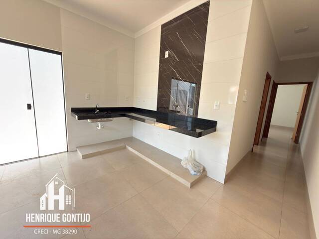 Casa para Venda em Patos de Minas - 5