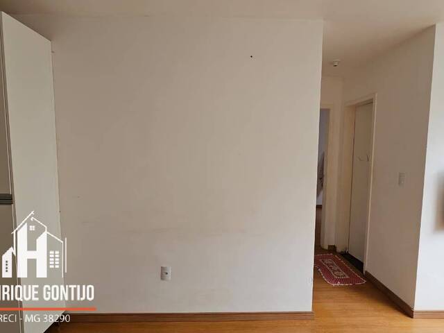 #199 - Apartamento para Venda em Patos de Minas - MG - 3