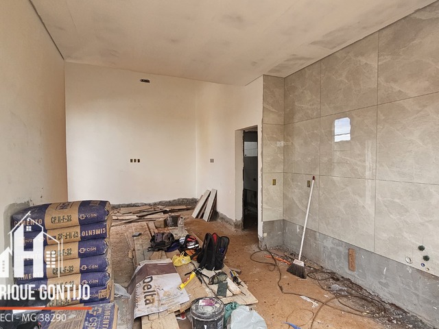 #200 - Casa para Venda em Patos de Minas - MG - 2