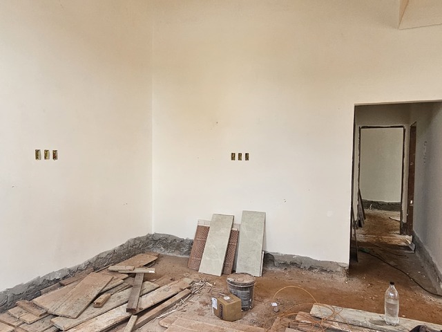 #200 - Casa para Venda em Patos de Minas - MG - 3